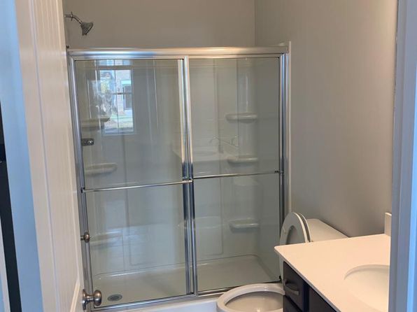 203 Hickory Plains Rd