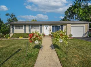 2605 W Vermont Ave, Waukegan, IL 60087