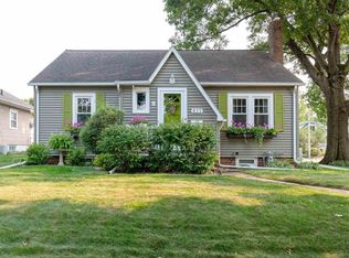 833 Kingsley Ave, Waterloo, IA 50701