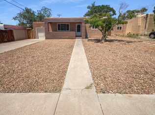 2711 Monterey Ave SE, Albuquerque, NM 87106