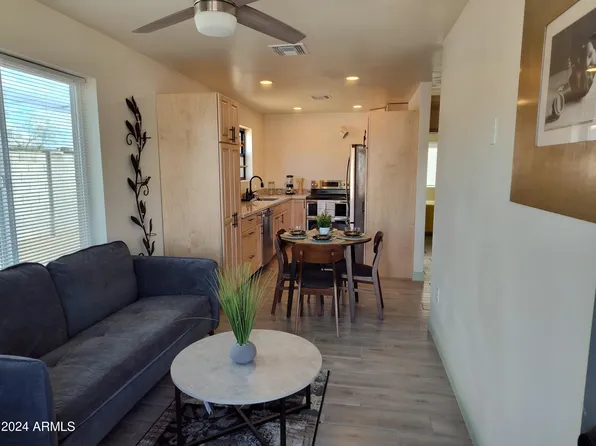 1933 W HADLEY Street, Phoenix, AZ 85009