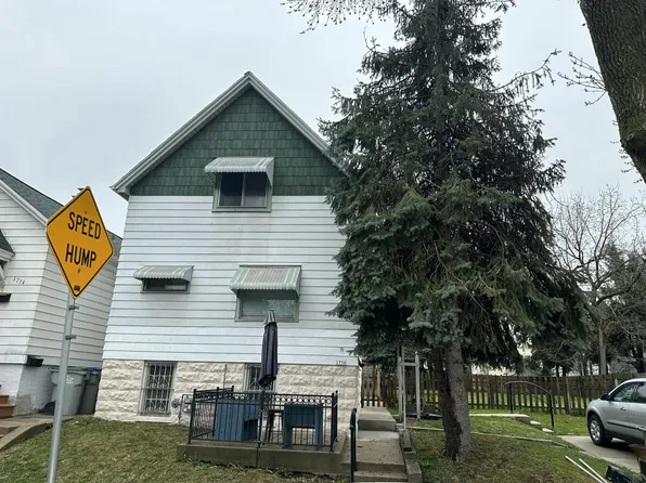 1738 South 17th STREET, Milwaukee, WI 53204