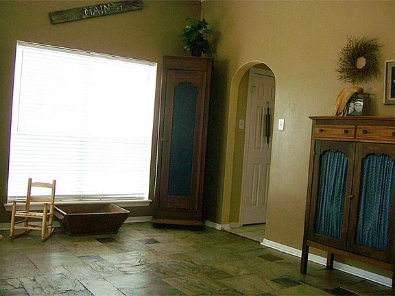 3rd image of 6415 Wild River Dr