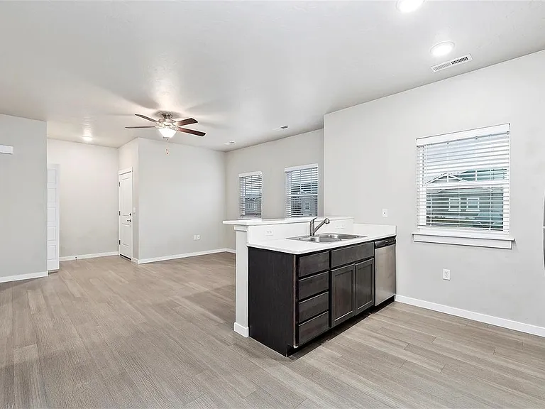 White Hawk Townhomes — Photo 72
