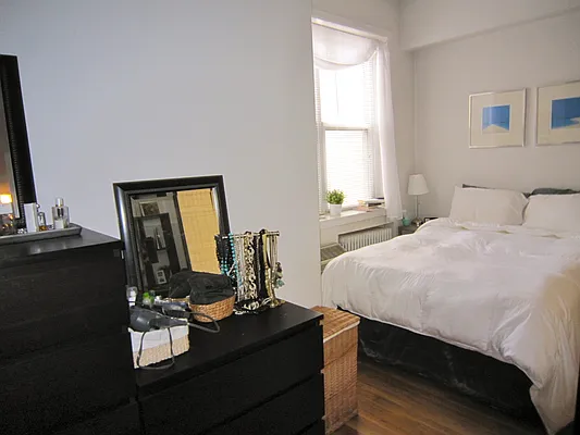 Rented by JK Dansar Corp | media 26