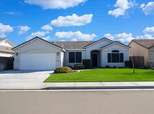 2777 Stonecrest Way, Hanford, CA 93230