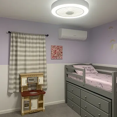 Sold by David W Realty Inc | media 4