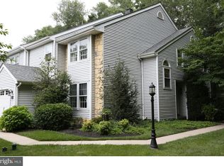 370 Carmen Dr, Collegeville, PA 19426