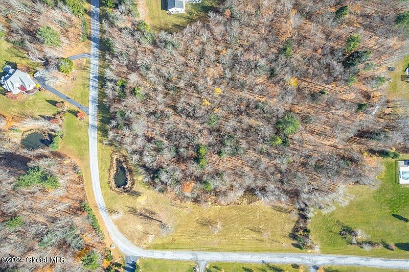 4th image of L16.1 Sanford Drive