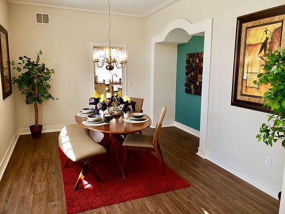 5th image of 3892 Carnaby Dr