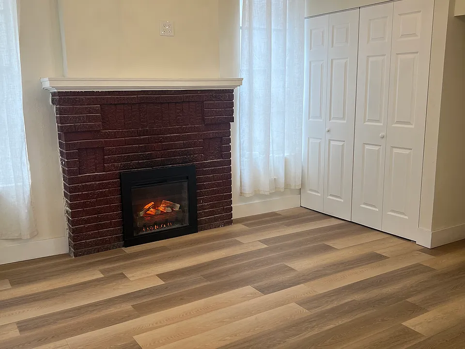 106 S Delaware Ave #1