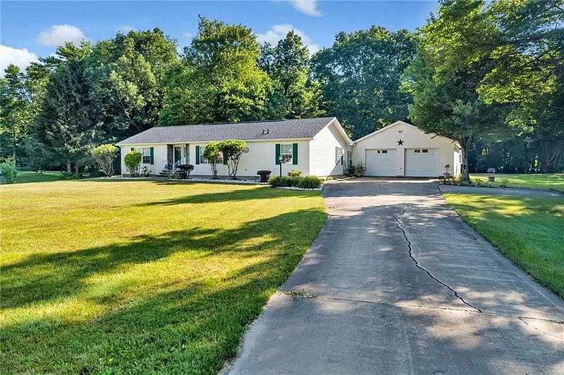 1314 Slippery Rock Rd, Slippery Rock, PA 16057 | Zillow