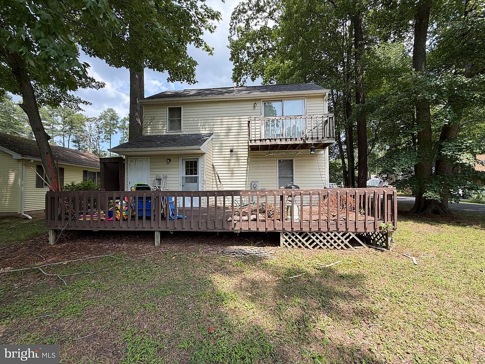 1st image of 32826 Poplar Dr