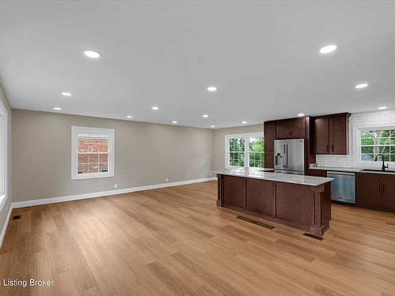 5th image of 1415 Cedarbrook Rd