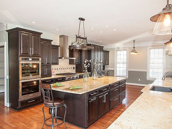 Large Granite Island