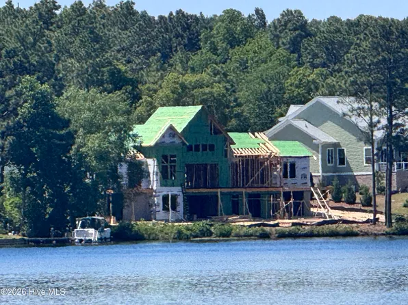 9 Lake Side Court, Pinehurst, NC 28374