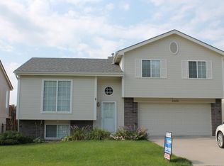 11655 Mary St, Omaha, NE 68164