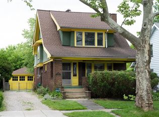 2584 Cheshire Rd, Shaker Heights, OH 44120