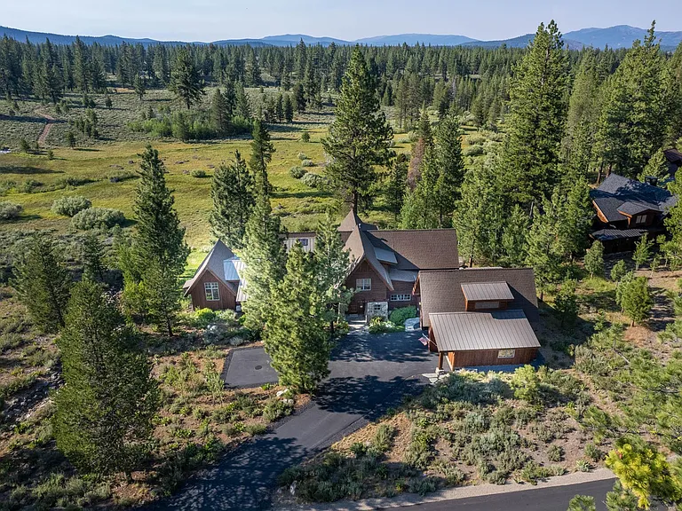 13193 Snowshoe Thompson Cir — Photo 48