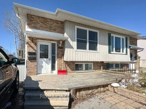 1286 Sunningdale Ave, Oshawa, ON L1H 8G7