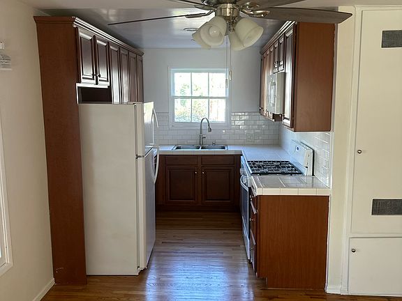 5th image of 11926 Laurelwood Dr APT 1