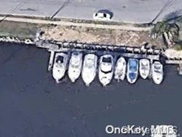 Bellport Avenue, Wantagh, NY, 11793