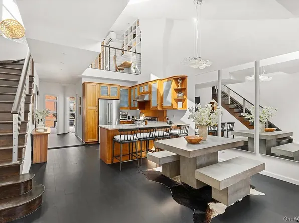 333 E 84th Street #PH, New York (Manhattan), NY 10028