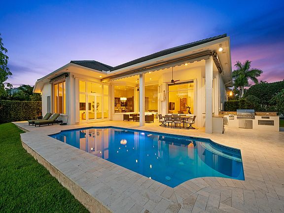 2nd image of 731 Coconut Palm Terrace