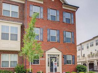 13822 Grebe St, Clarksburg, MD 20871
