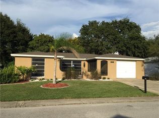 9700 Lakeside Ln, Port Richey, FL 34668