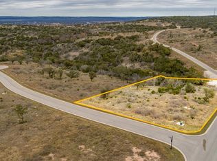 94 Hidden Oaks Dr, Kingsland, TX 78639