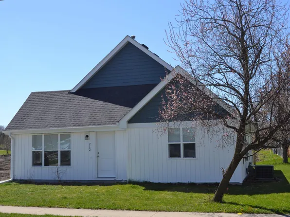 212 Wilson St, Van Meter, IA 50261