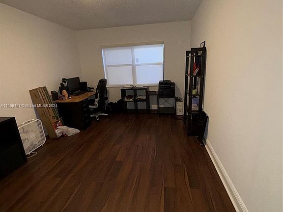 4th image of 8290 NW Lake Dr #514