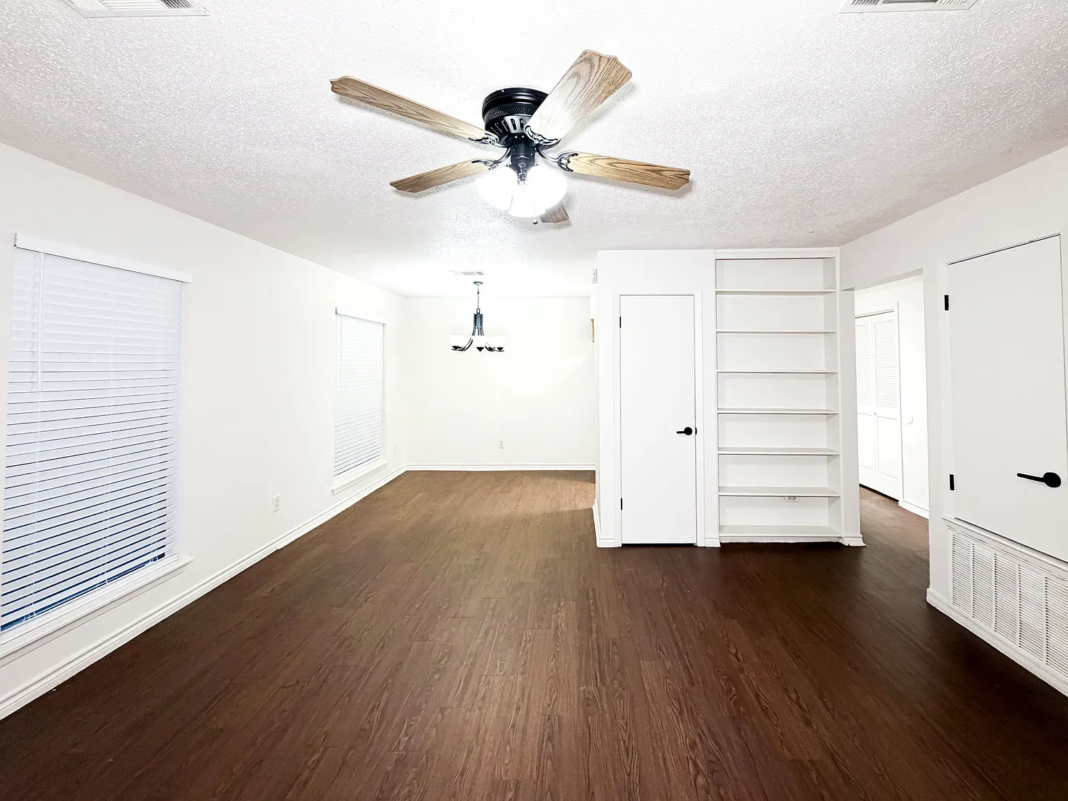 Stoneridge Apartments — Photo 3