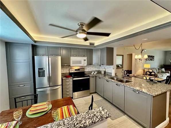 2828 Jackson St APT I1, Fort Myers, FL 33901
