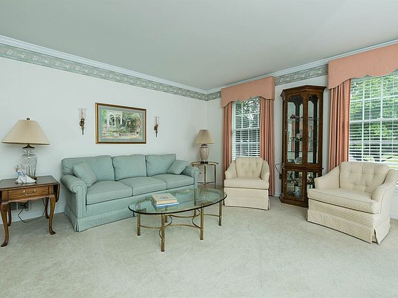 3231CanterburyLane-54