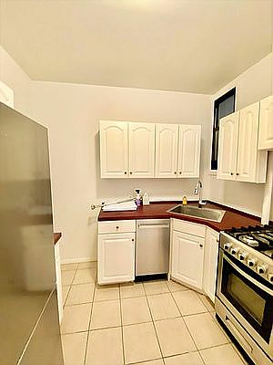 1st image of 300 E 89th St APT 5C
