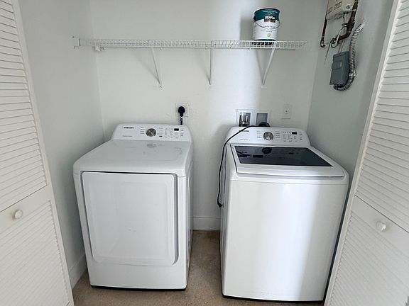 4th image of 23970 SW 110th Ct
