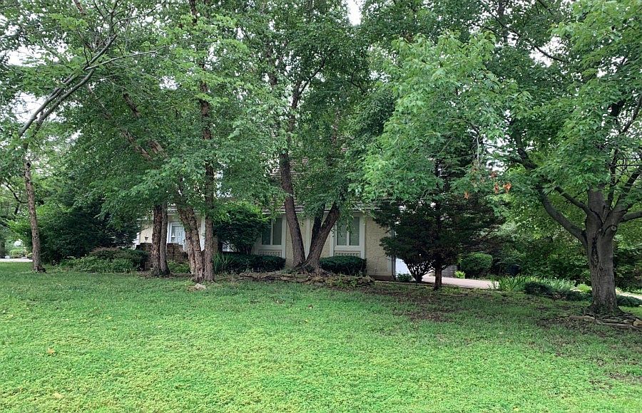 2nd image of 12019 Wenonga Ln