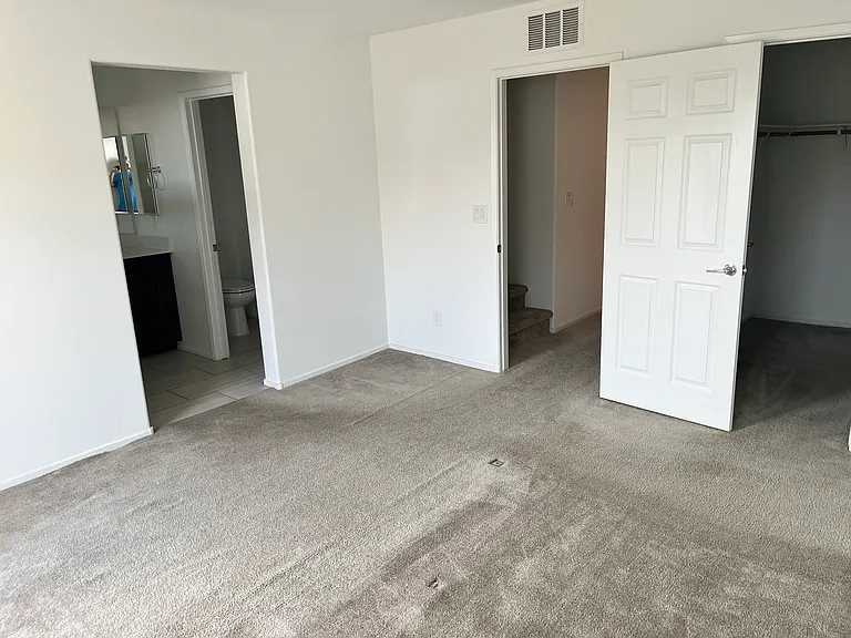 8 Alamere Falls Dr — Photo 8