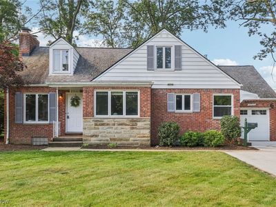 27033 Wolf Rd, Bay Village, OH, 44140