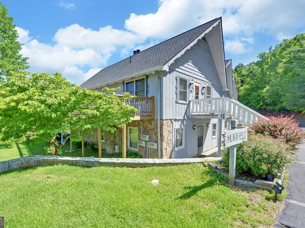 41 Aerie Ln #A-2, Sky Valley, GA 30537