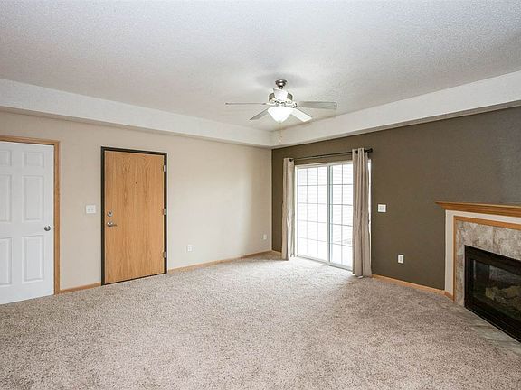 4th image of 480 N Madison Ave Unit 3