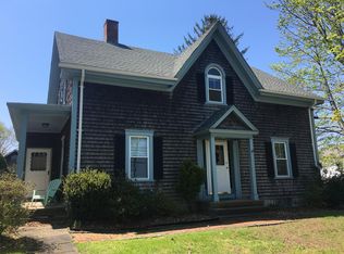 2140 E Main Rd, Portsmouth, RI 02871