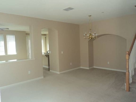 Living/Dining Area