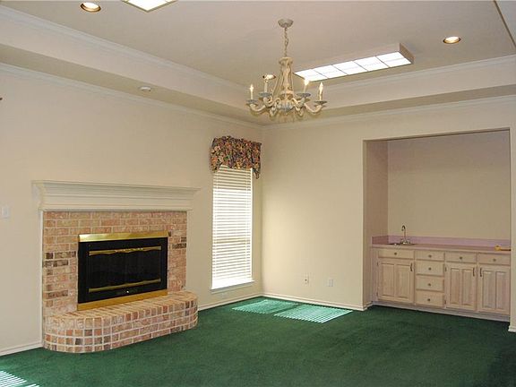5th image of 11325 Northpointe Ct