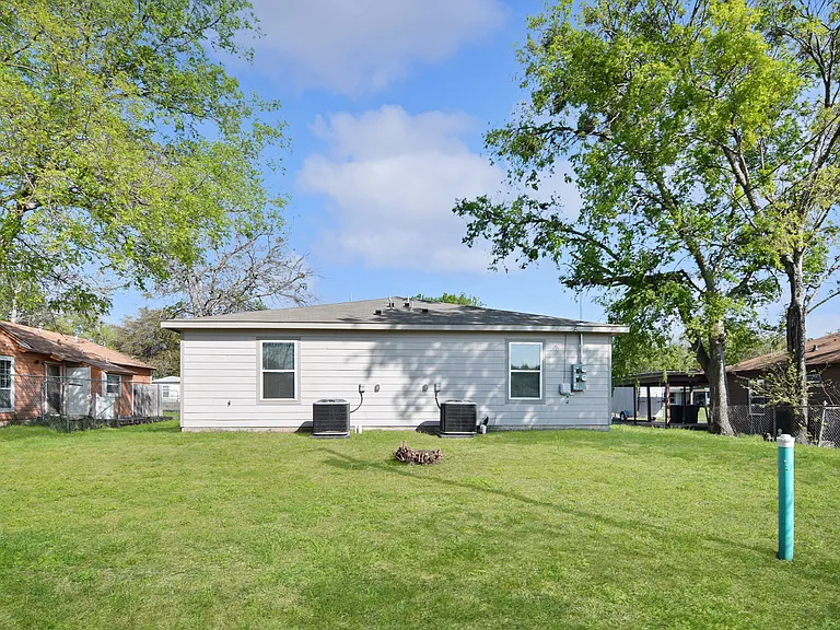 1801 Stewart St, Killeen — Photo 15