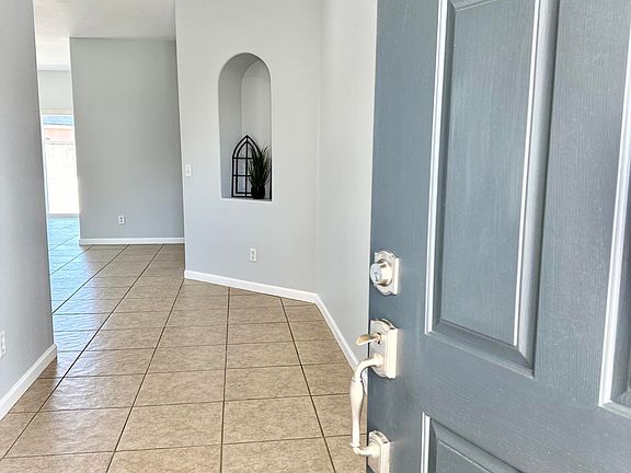 3rd image of 12448 Bassett Dr