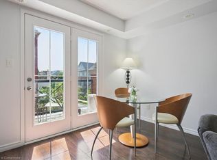 2450 Post Rd #21, Oakville, ON L6H0J2