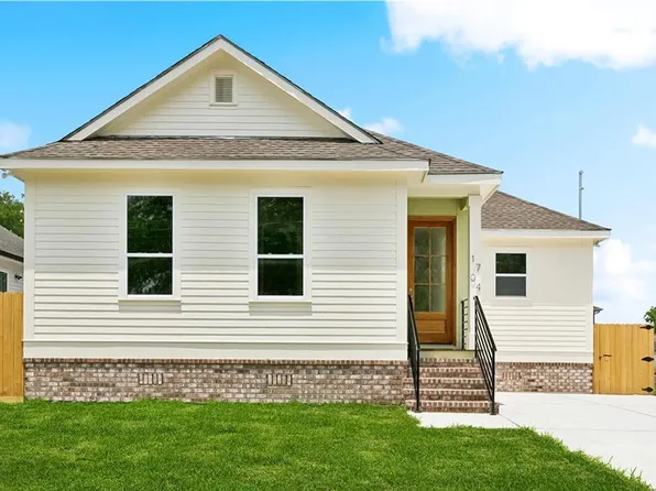 1704 Aycock St, Arabi, LA 70032